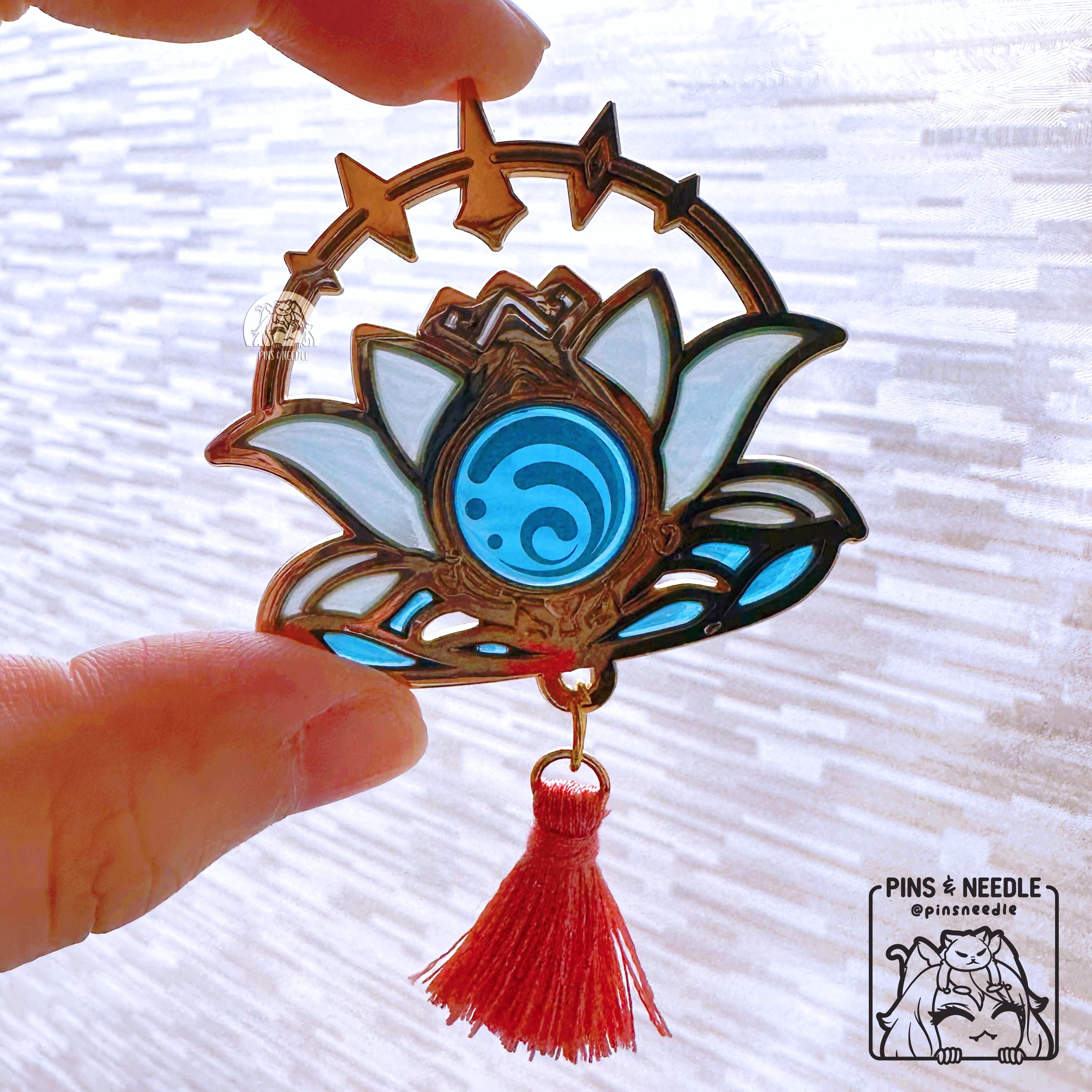 Nilou Vision | Hard Enamel Pin
